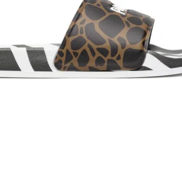 P448 Animal Print Slides - Picture 8 of 8